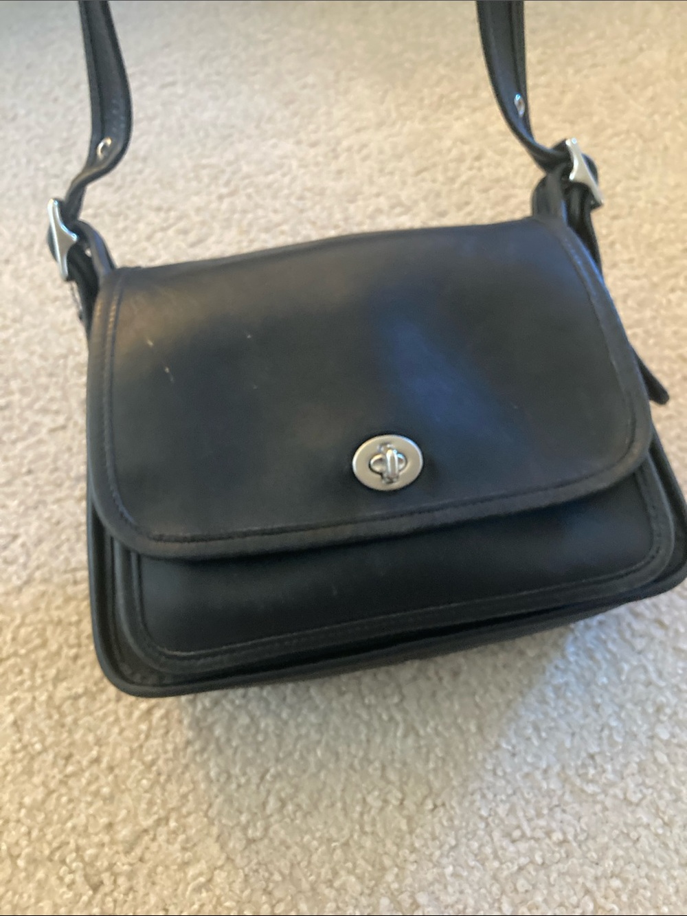 Vintage Coach 9061 Rambler Black Leather Shoulder Bag - Picture 9 of 16